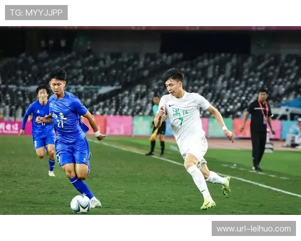 彭啸重伤送医，国青队伤病潮影响U21联赛备战